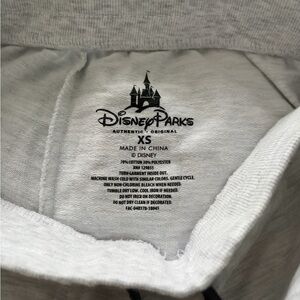 Women’s XS Disney Sweats